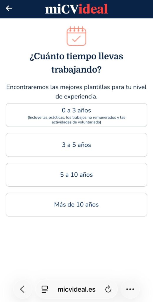 Paso 2 para crear curriculum online desde el móvil con Mi CV Ideal indicar datos de experiencia